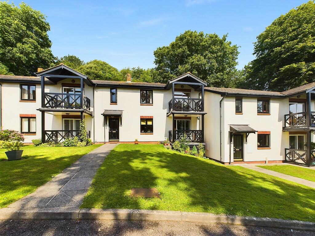 2 bedroom apartment for sale in The Laurels, Sidmouth, EX10