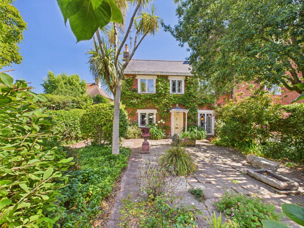 Main image of property: Coburg Road, Sidmouth, EX10 8NQ