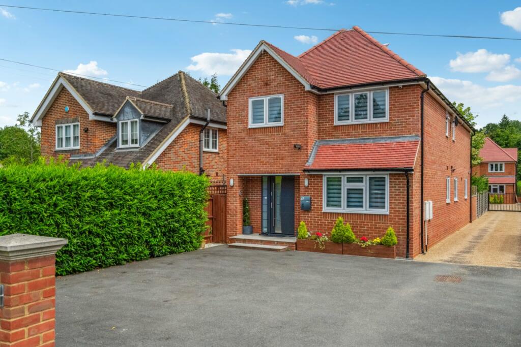 Main image of property: Lower Road, Chalfont St Peter, Buckinghamshire