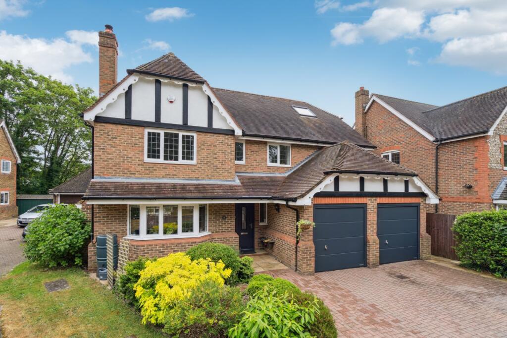 Main image of property: Firs Close, Iver, Buckinghamshire