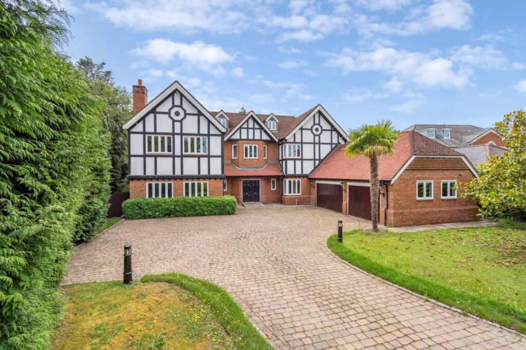 Main image of property: Camp Road, Gerrards Cross, Buckinghamshire