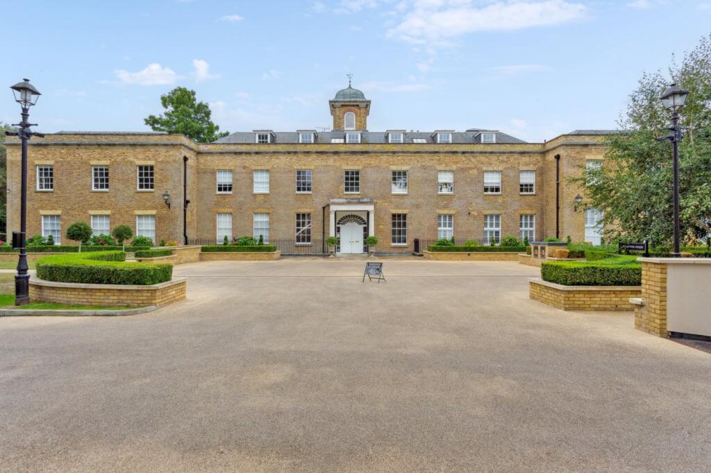 Main image of property: The Drive, Ickenham, Uxbridge, Middlesex