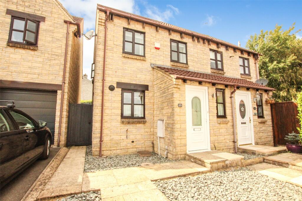 3 bedroom semidetached house for sale in Green Close, Paulton, Bristol