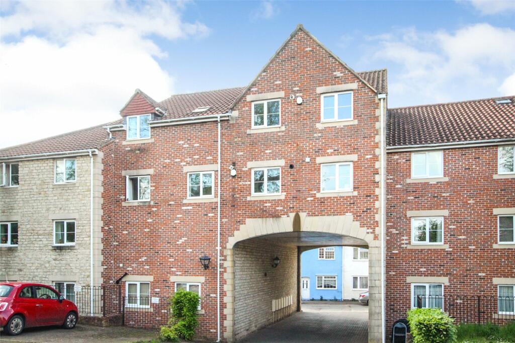 2 bedroom flat for sale in Millards Hill, Midsomer Norton, Radstock