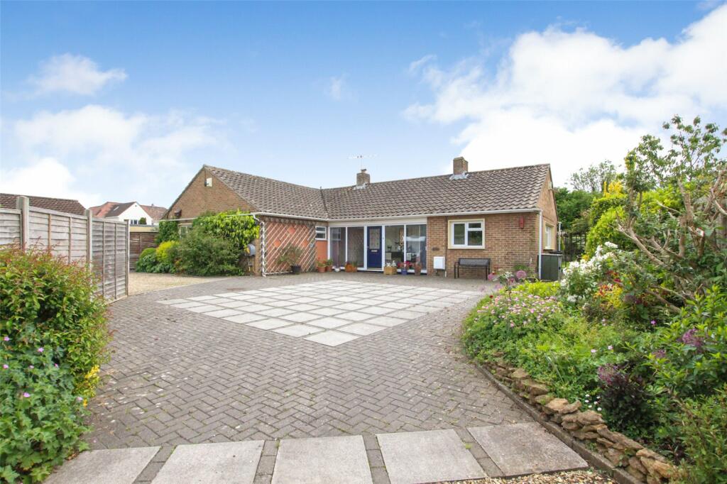 5 bedroom bungalow for sale in Grove Wood Road, Haydon, Radstock