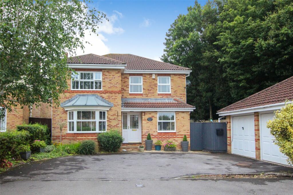4 bedroom detached house for sale in Under Knoll, Peasedown St. John