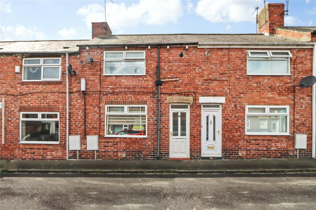 2 bedroom terraced house for sale in Pine Street, Grange Villa, Chester