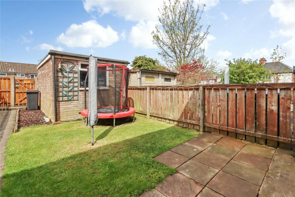 3 bedroom terraced house for sale in Benfield Close, Shotley Bridge