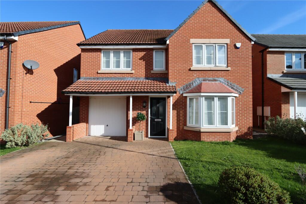 4 bedroom detached house for sale in Dukes Way, Consett, Durham, DH8