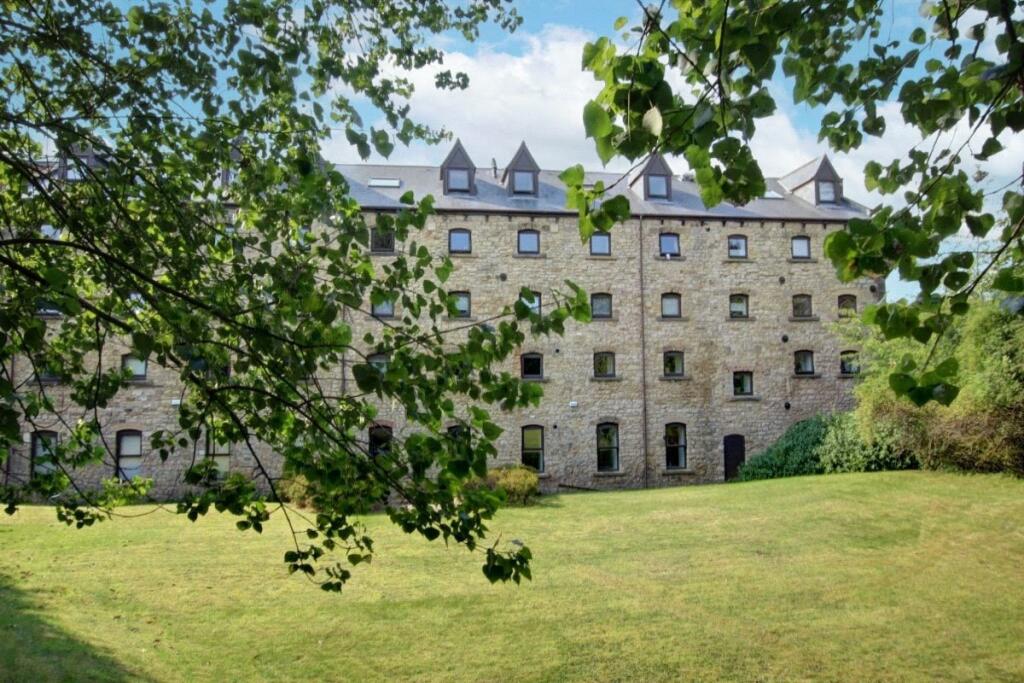 2 bedroom flat for sale in Durham Road, Houghton Le Spring, Tyne and