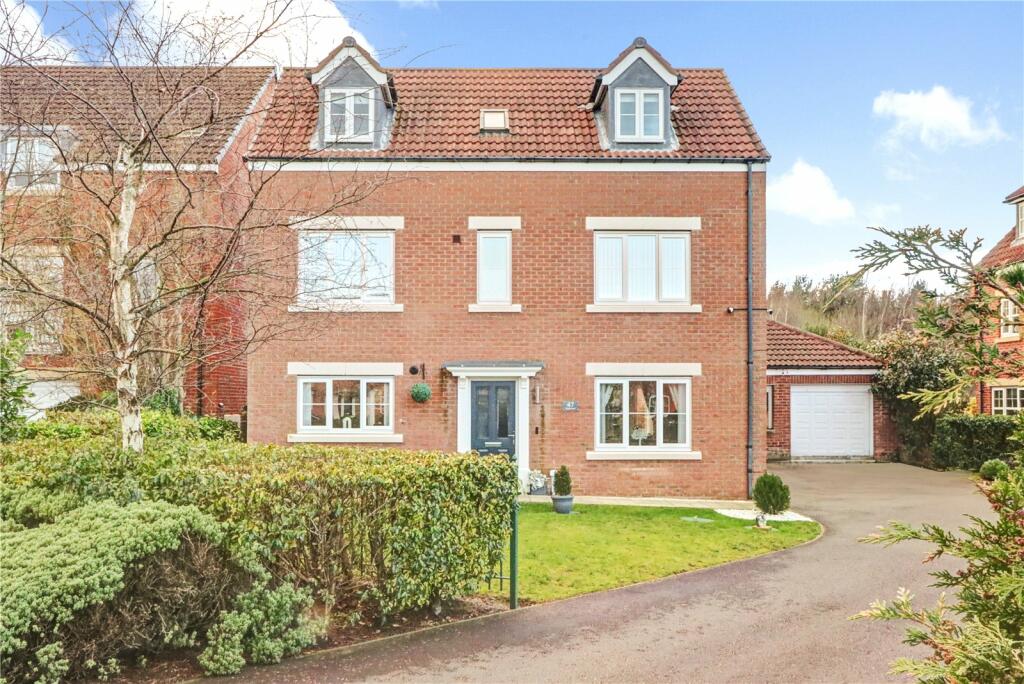 5 bedroom detached house for sale in Kingswood, Penshaw, Houghton Le Spring, Tyne and Wear, DH4