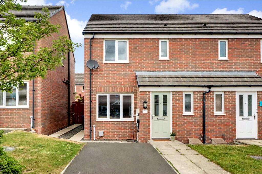 Main image of property: Starling Close, Hetton-le-Hole, Houghton Le Spring, Tyne and Wear, DH5