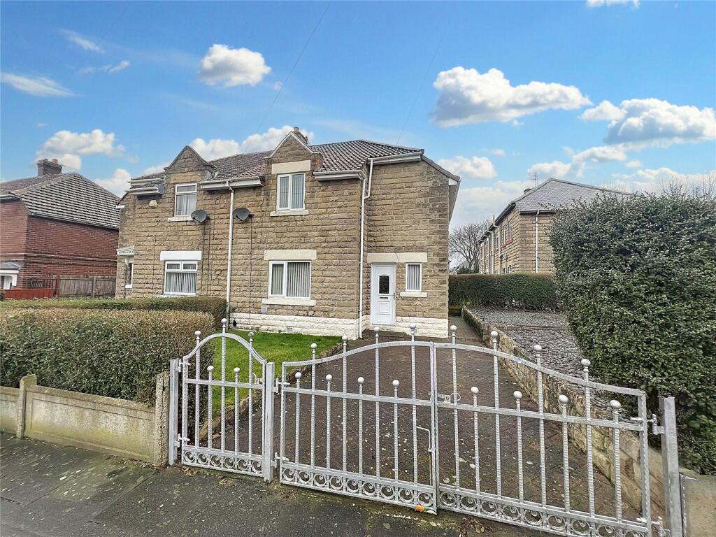 3 bedroom semidetached house for sale in Armstrong Street, Bensham