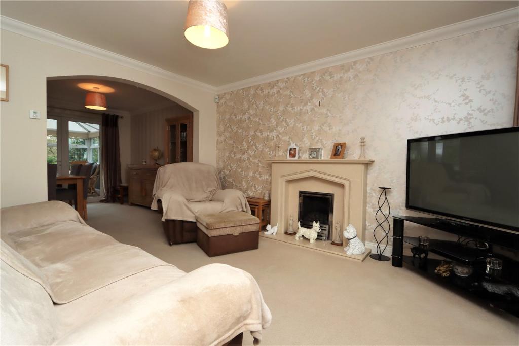 4 bedroom detached house for sale in Oakwell Court, Hamsterley Colliery