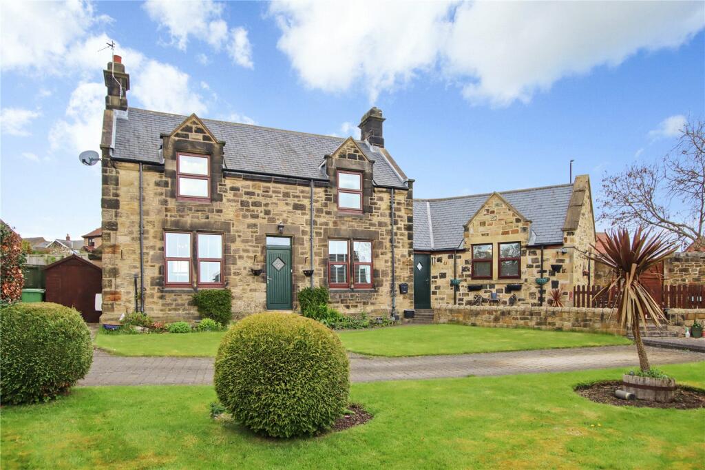 2 bedroom detached house for sale in Great Usworth, Washington, Tyne