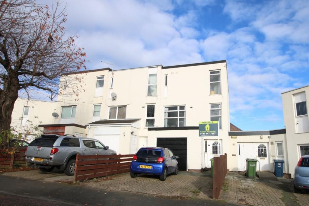 3 bedroom terraced house for sale in Roche Court, Glebe, Washington, NE38