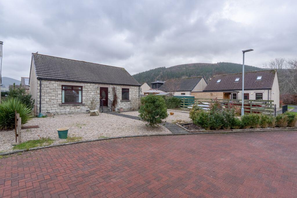 Main image of property: 22 Tweedbank Ley, Innerleithen, EH44 6PE
