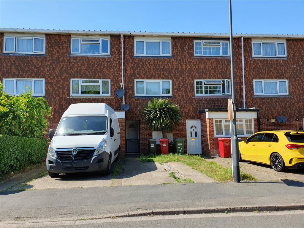 Main image of property: Cheviot Road, Langley, Berkshire, SL3