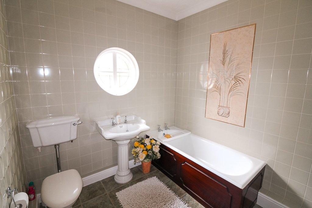 4 bedroom bungalow for sale in Summer Lane, Wombwell, Barnsley, South Yorkshire, S73