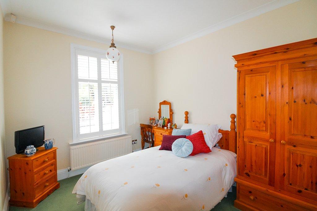 4 bedroom bungalow for sale in Summer Lane, Wombwell, Barnsley, South Yorkshire, S73