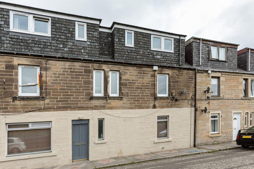 2 bedroom flat in 75 Halliburton Place, Galashiels, TD1 2JE £95000