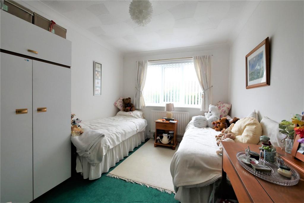 3 bedroom bungalow for sale in Hornby Drive, Sandilands, Mablethorpe, Lincolnshire, LN12