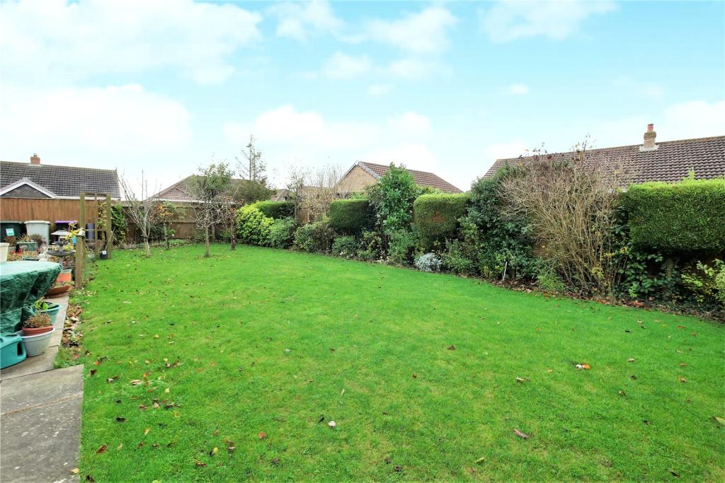 3 bedroom bungalow for sale in Hornby Drive, Sandilands, Mablethorpe