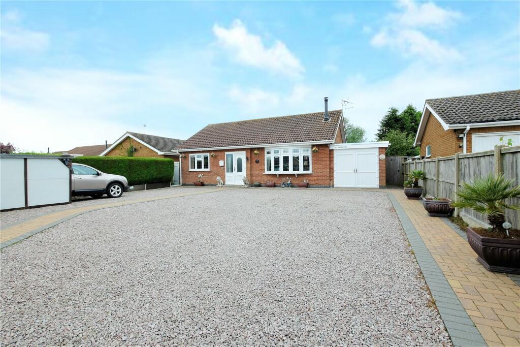 2 bedroom bungalow for sale in Washdyke Lane, Mumby, Alford