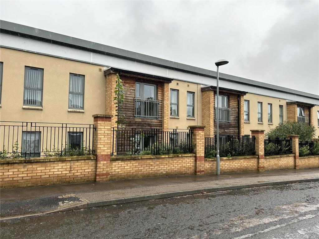 2 bedroom flat for sale in Rose Terrace, Crewe, Cheshire, CW1