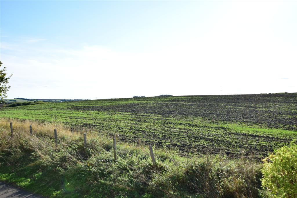 3 bedroom terraced house for sale in Totnes Close, Thorney Close, SR3