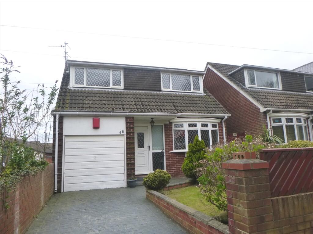3 bedroom detached house for sale in Cliffe Road, Ryhope, SR2