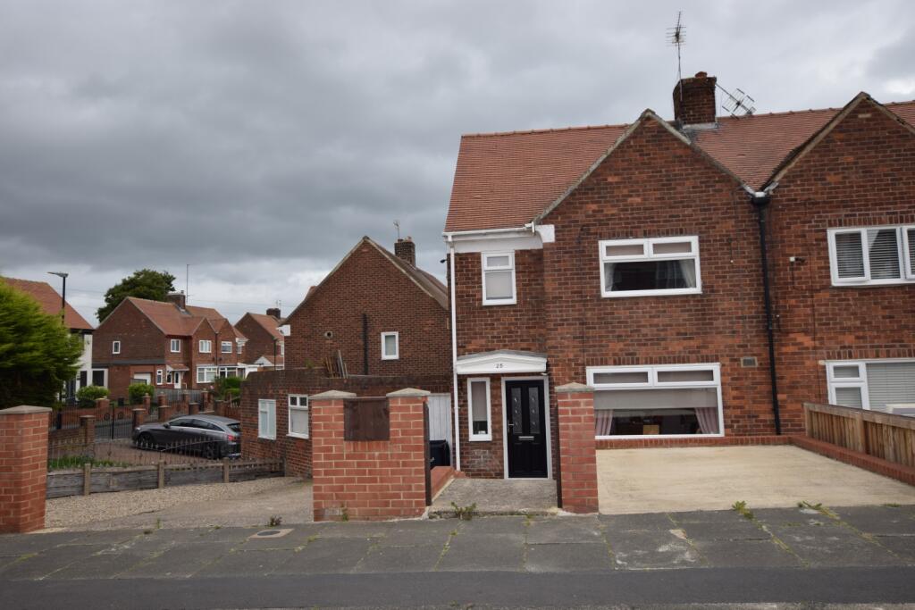 2 bedroom semidetached house for sale in Bevan Avenue, Ryhope