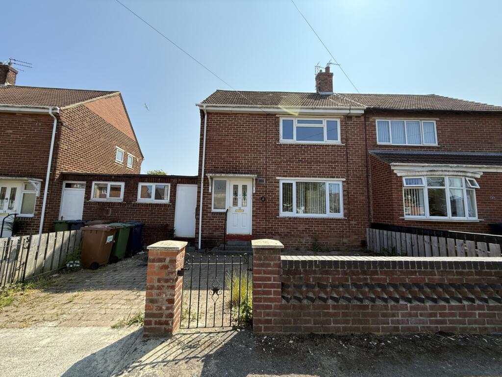 2 bedroom semi-detached house