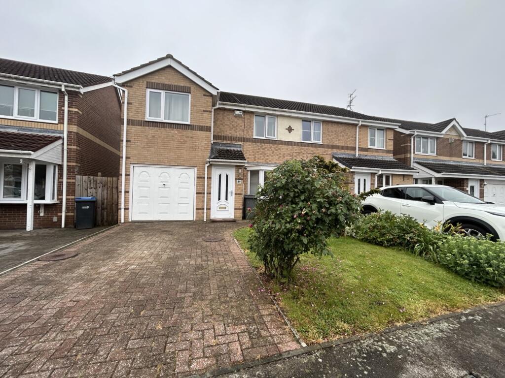 3 bedroom semidetached house for sale in Gardners Place, Langley Moor