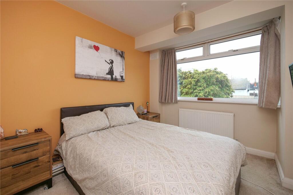 3 bedroom semidetached house for sale in Burley Road, Menston, Ilkley
