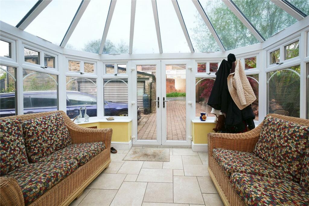 Additional property image - Cliffe Lane South, Baildon, Shipley, West Yorkshire, BD17