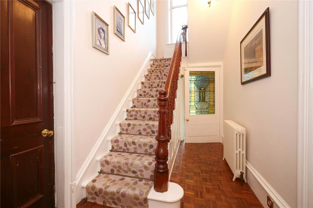 Additional property image - Cliffe Lane South, Baildon, Shipley, West Yorkshire, BD17
