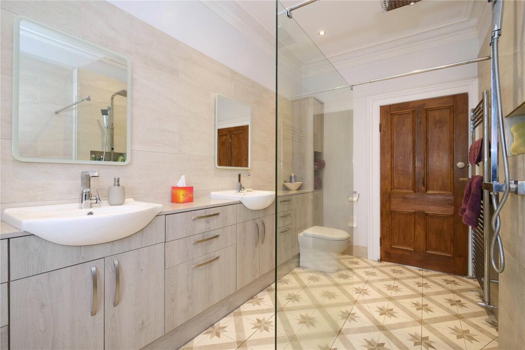 Additional property image - Cliffe Lane South, Baildon, Shipley, West Yorkshire, BD17