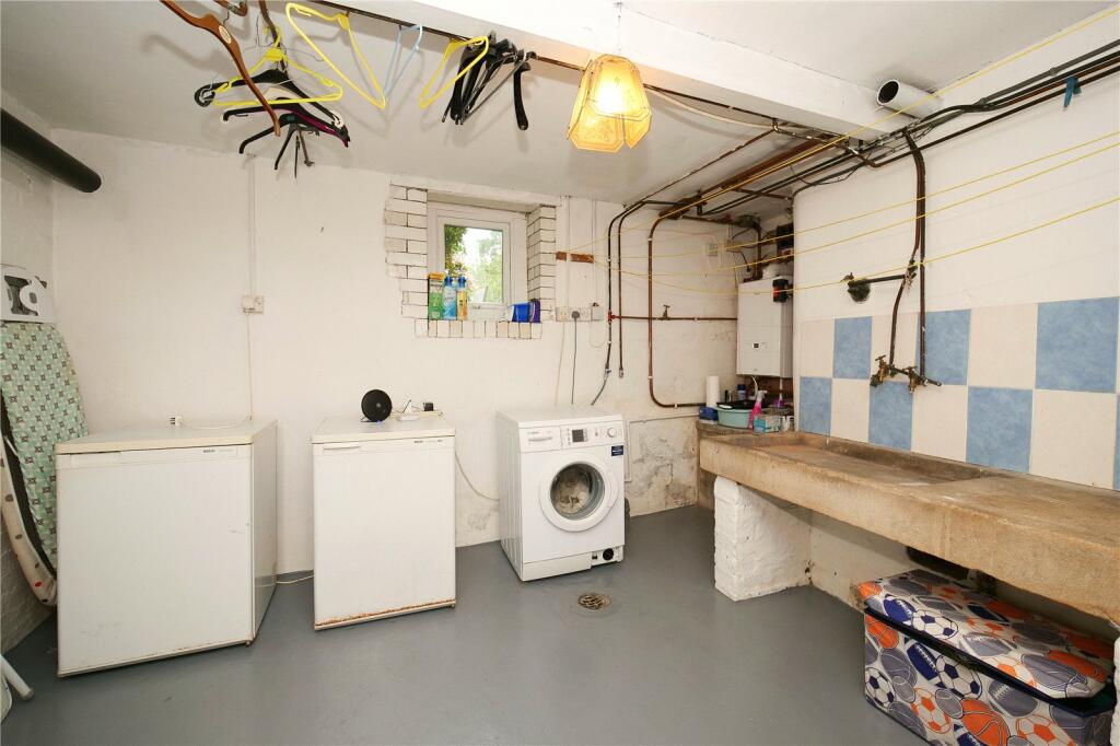 Additional property image - Cliffe Lane South, Baildon, Shipley, West Yorkshire, BD17