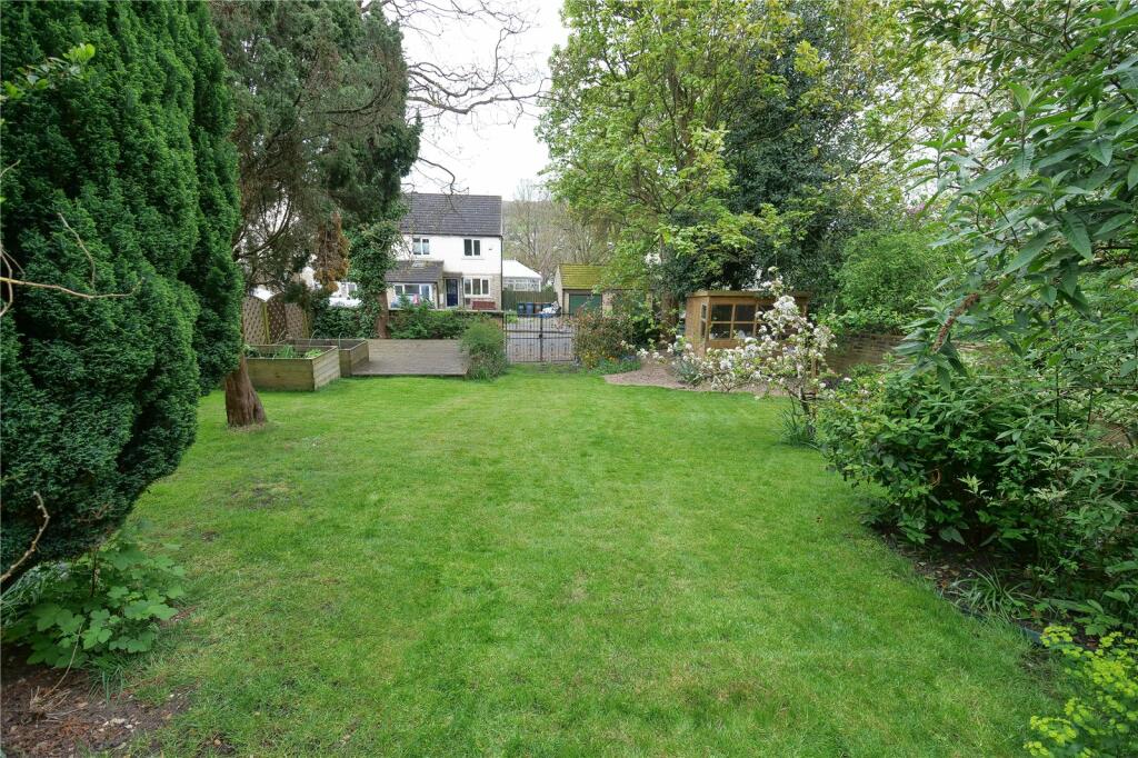 Additional property image - Cliffe Lane South, Baildon, Shipley, West Yorkshire, BD17