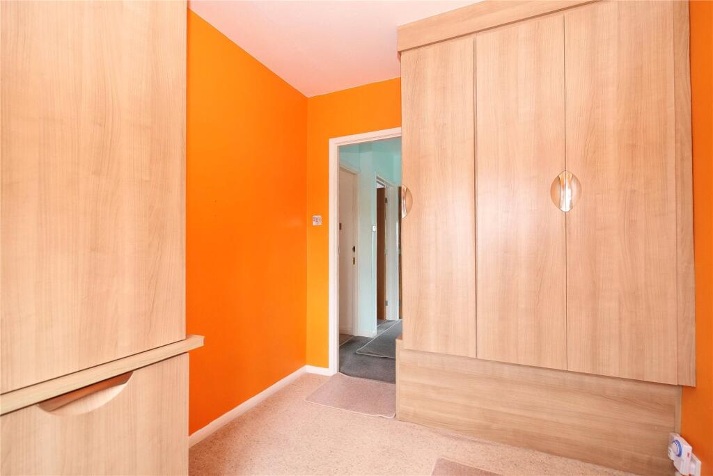 Additional property image - Dean Close, Bradford, West Yorkshire, BD8