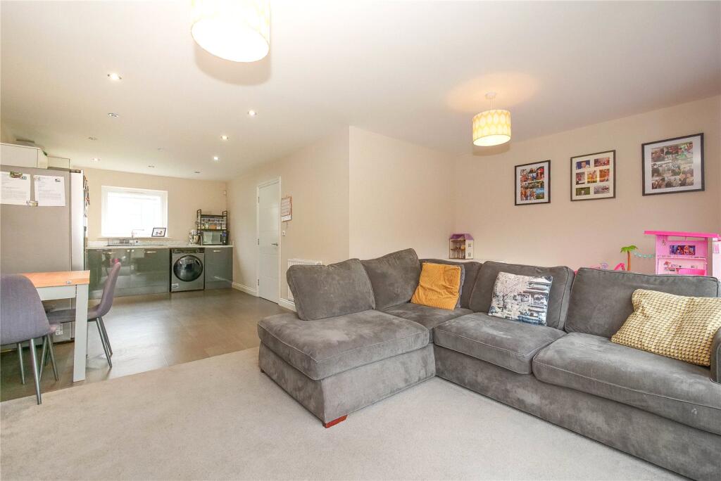 Additional property image - Cygnet Way, Shipley, West Yorkshire, BD17