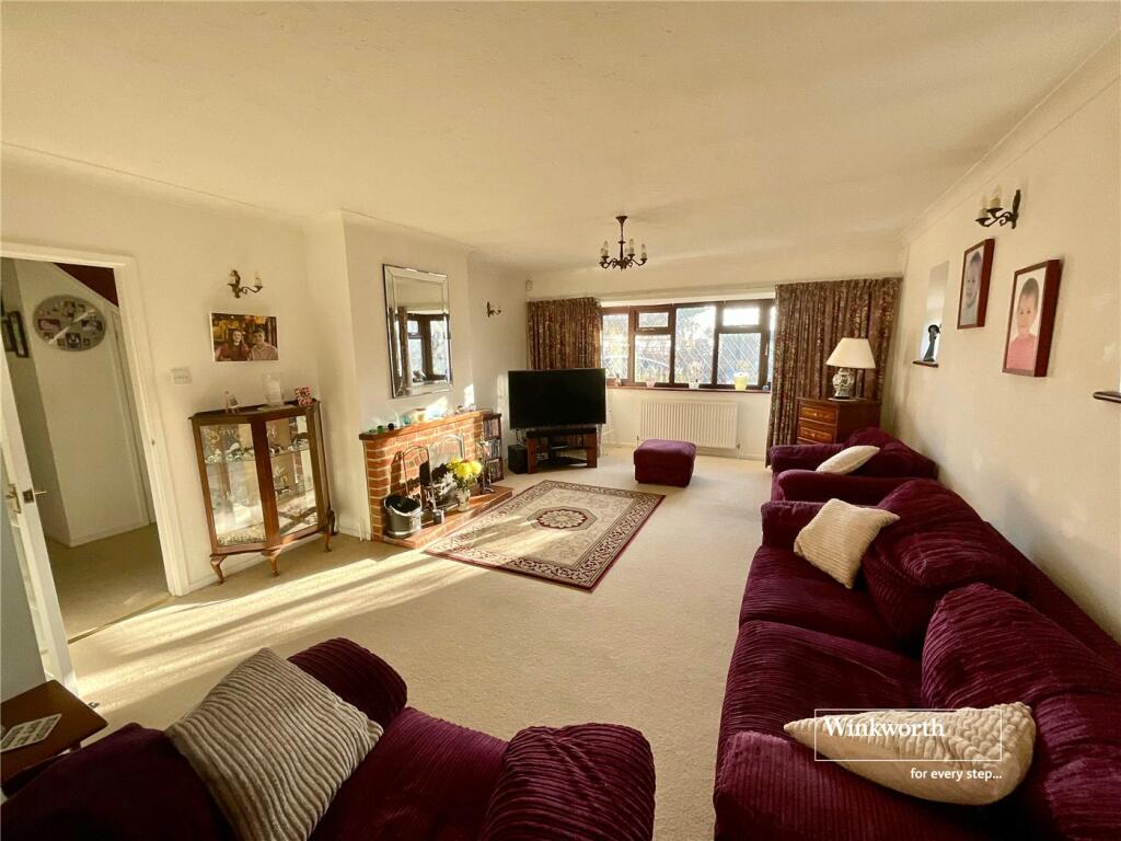 Additional property image - Marine Drive East, Barton on Sea, New Milton, Hampshire, BH25