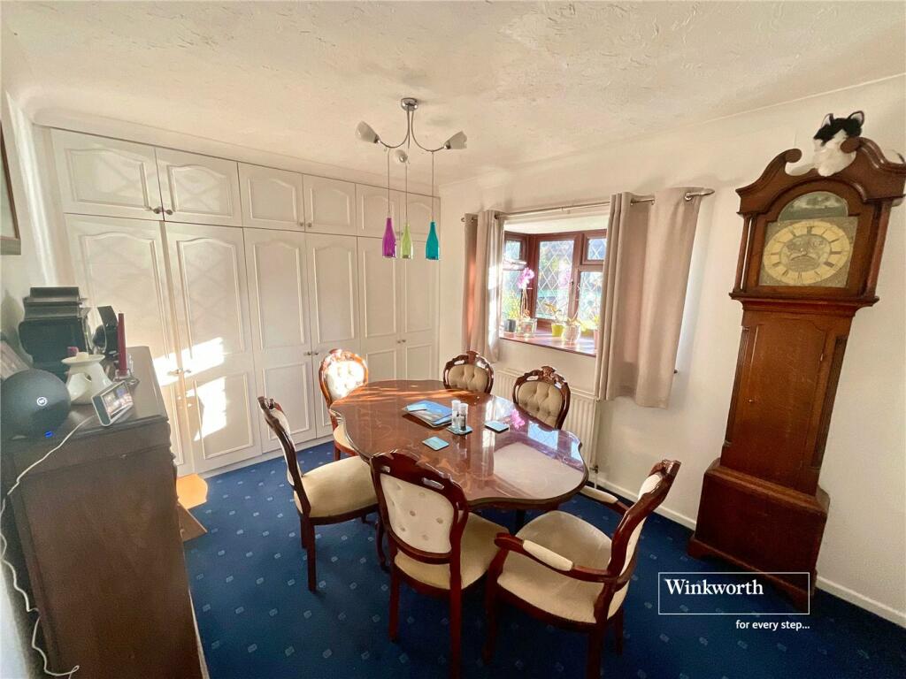 Additional property image - Marine Drive East, Barton on Sea, New Milton, Hampshire, BH25