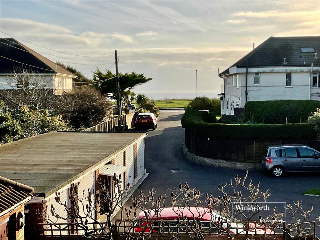 Additional property image - Marine Drive East, Barton on Sea, New Milton, Hampshire, BH25