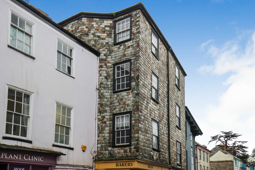 1 bedroom flat for sale in West Street, Ashburton, TQ13