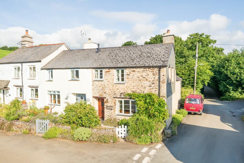 3 bedroom cottage for sale in Higher Dean, Buckfastleigh, TQ11