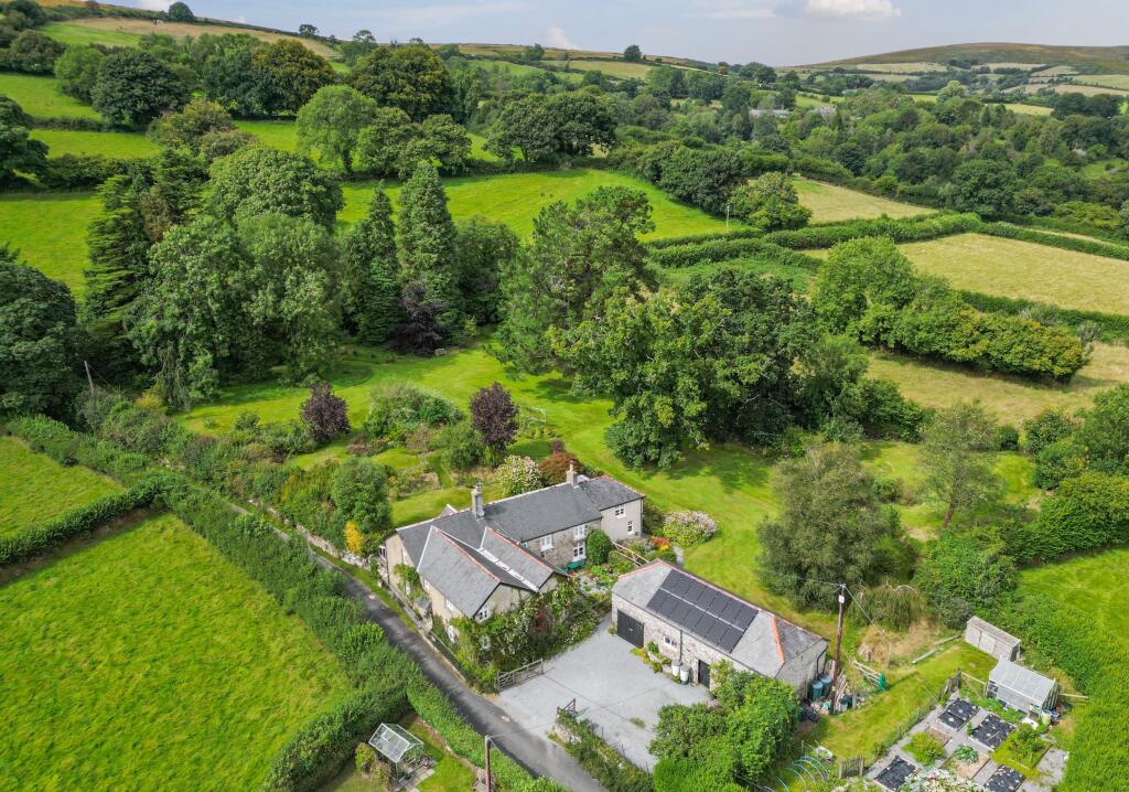 Main image of property: Widecombe-in-the-Moor