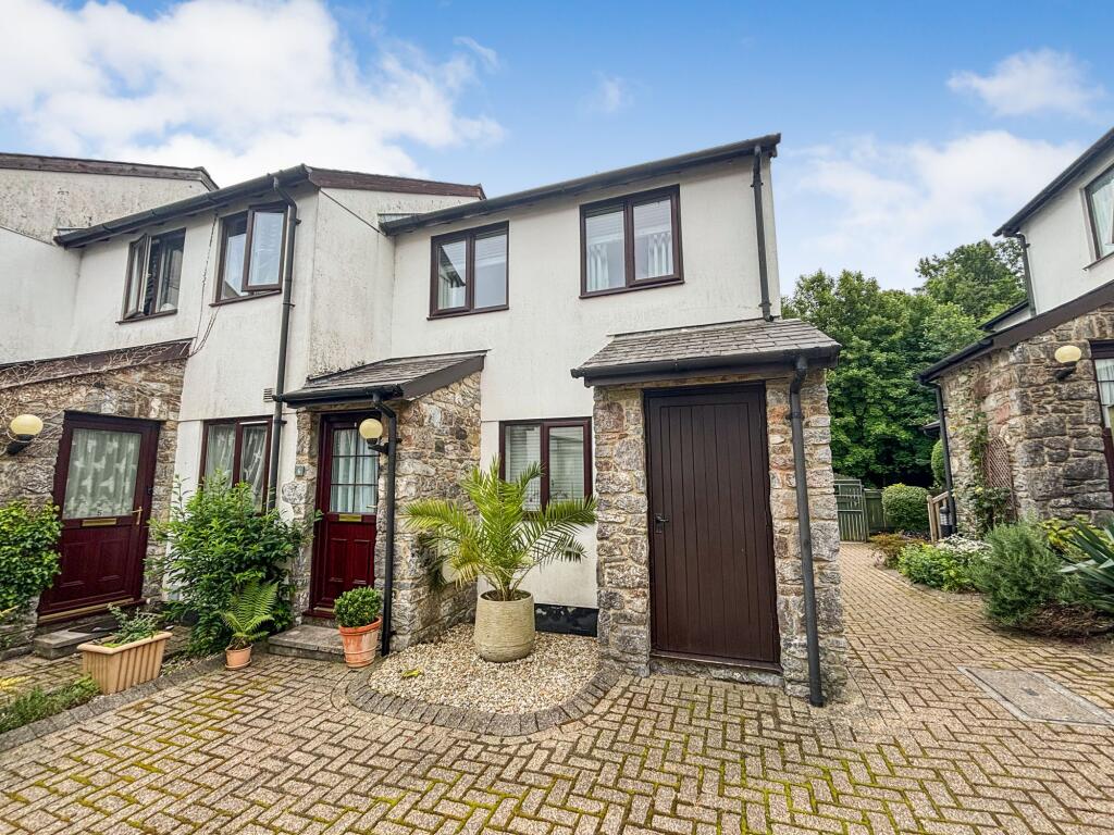 Main image of property: Hoskings Court, Buckfastleigh