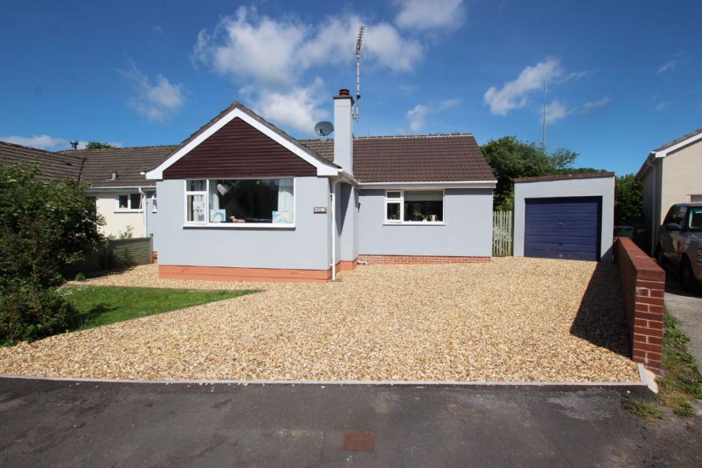 3 bedroom bungalow for sale in Long Park, Ashburton, TQ13